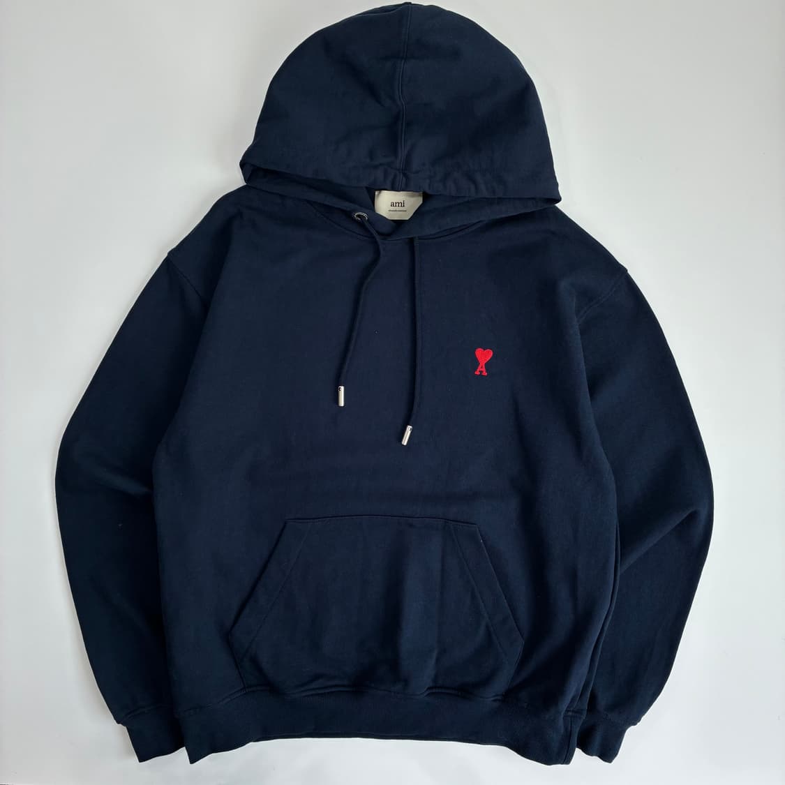 Ami 아미 네이비 헤비코튼 스몰 하트 자수 후드티 상품이미지1