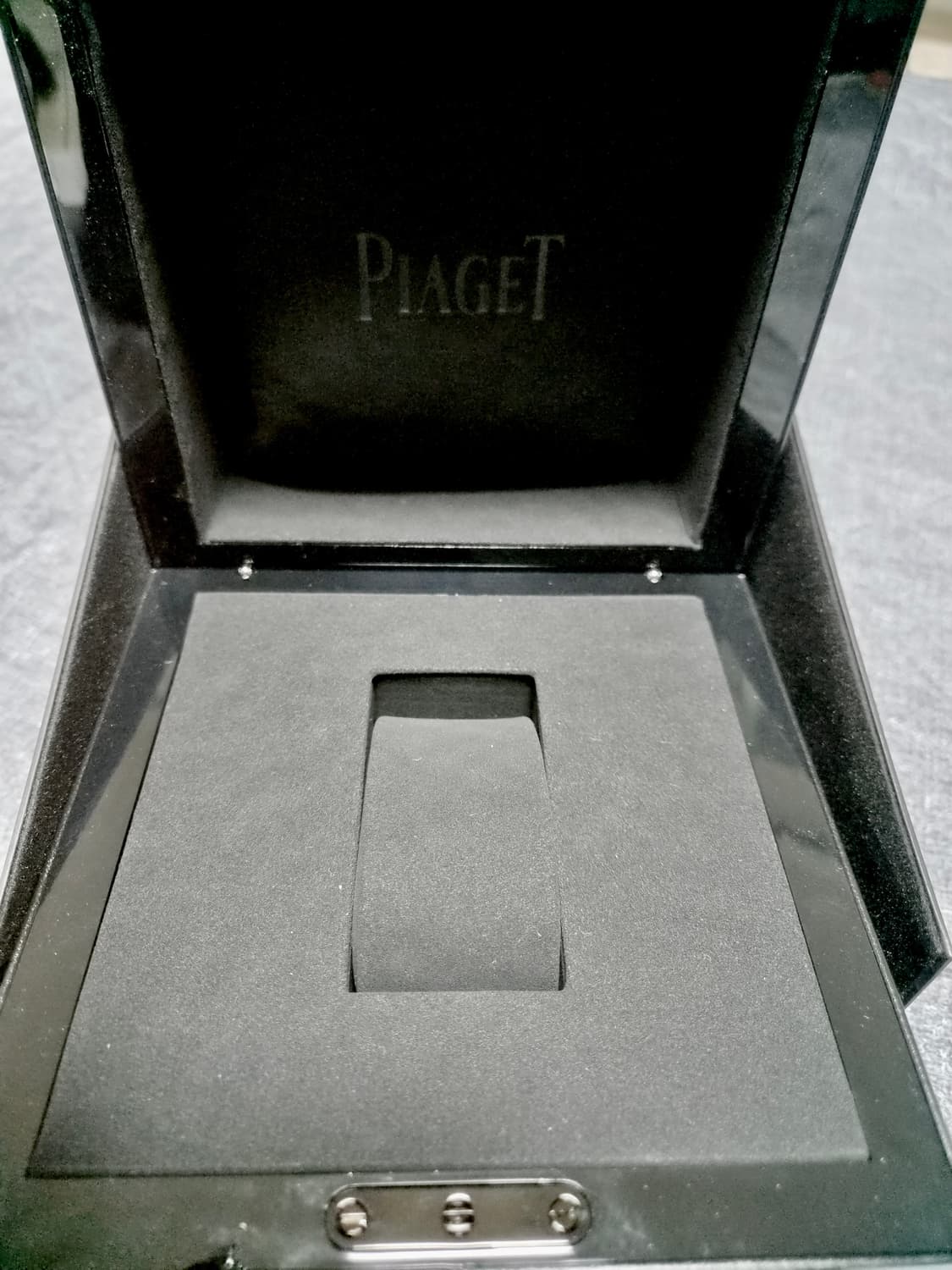 정품 ] PIAGET 피아제 시계 박스 케이스 판매합니다 :) 상품이미지2