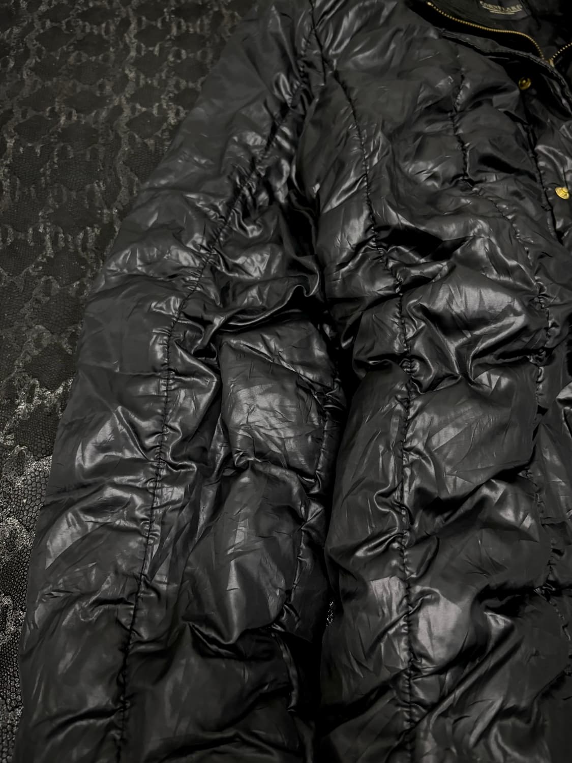 “CORNFLAKE” Y2K Mood Black Long Fur Padd 상품이미지5