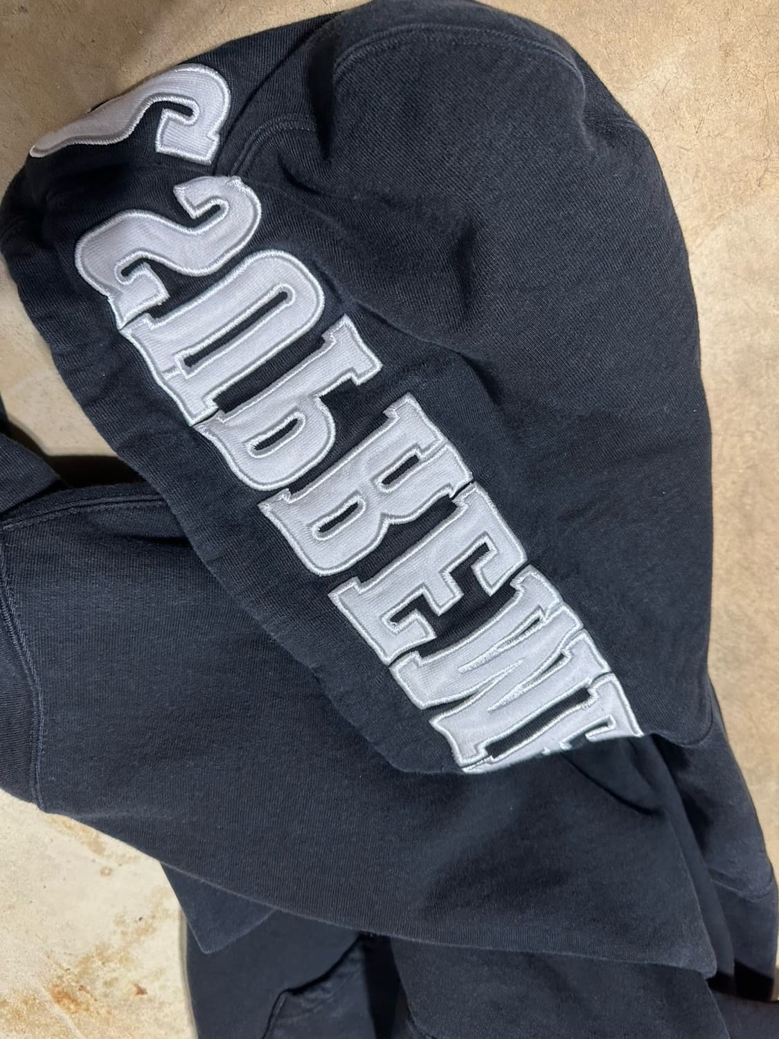 19FW 슈프림 블록버스터 로고 풀오버 후드티 상품이미지4