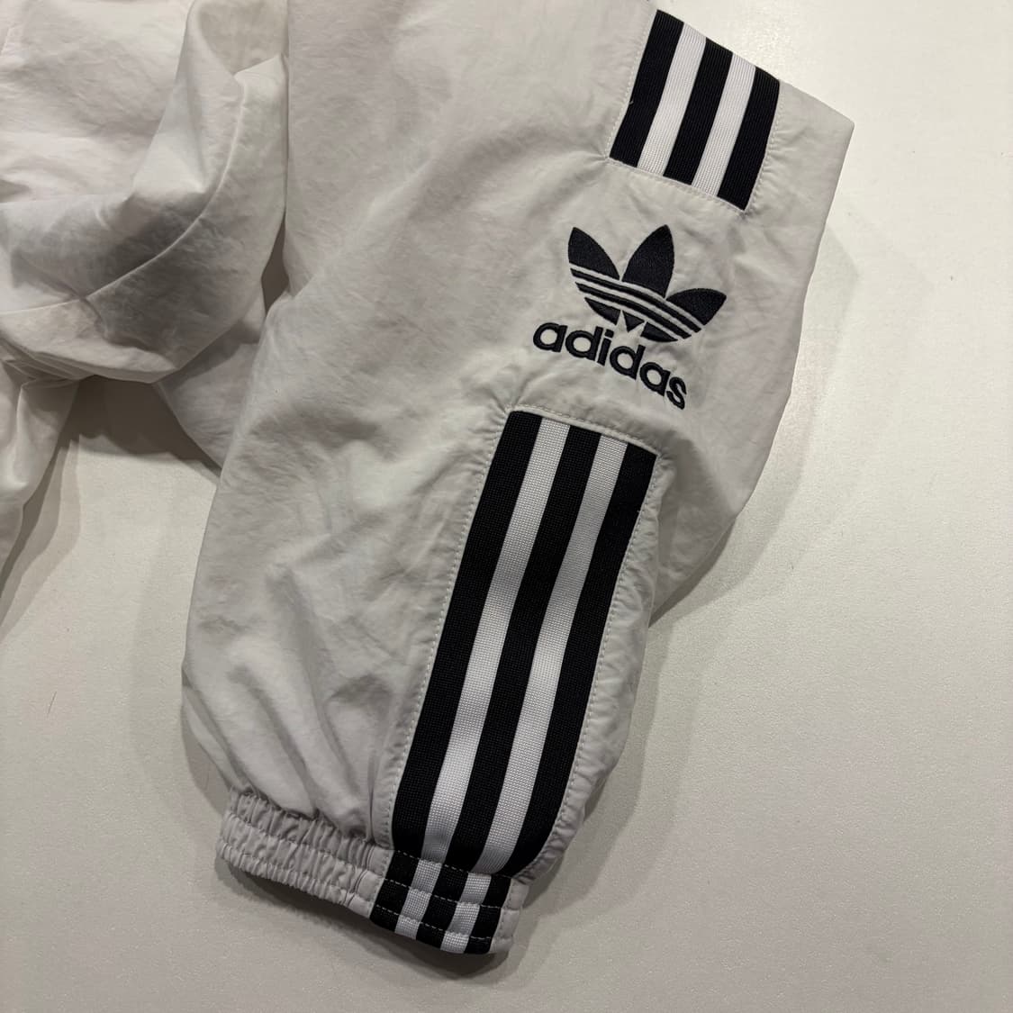 [M] 아디다스 락업 3선 트레이닝 바지 화이트 B296 상품이미지5