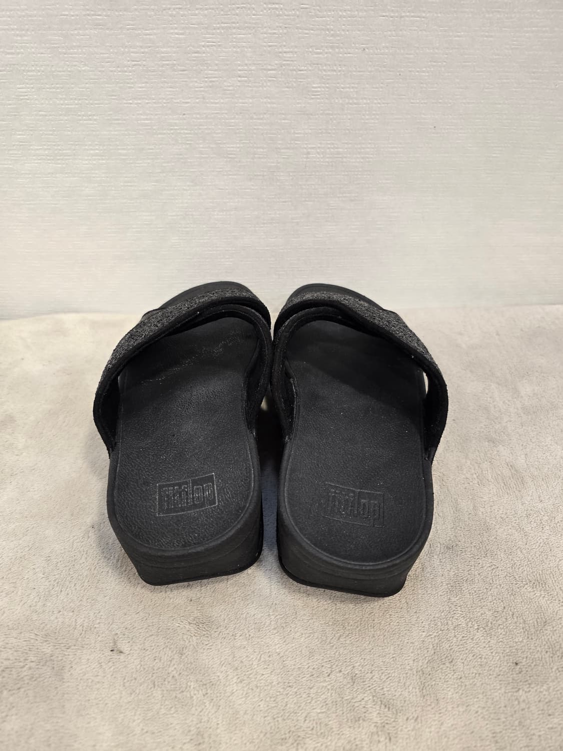 핏플랍 블랙 글리터 샌들 225 상품이미지5