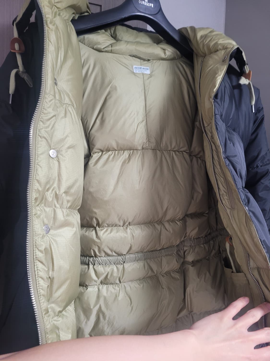 비헤비어 시에라 덕다운 블랙/올리브 2사이즈 상품이미지3