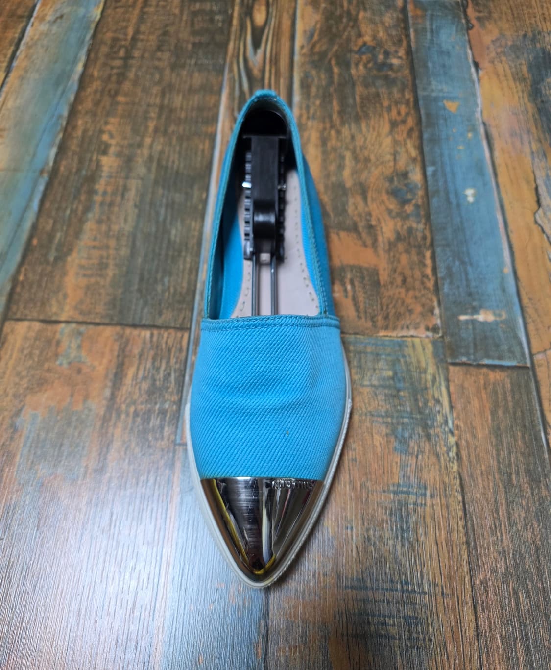 미우미우 메탈토 슬립온 / 민트 블루 컬러 / 36반  (235) 상품이미지4