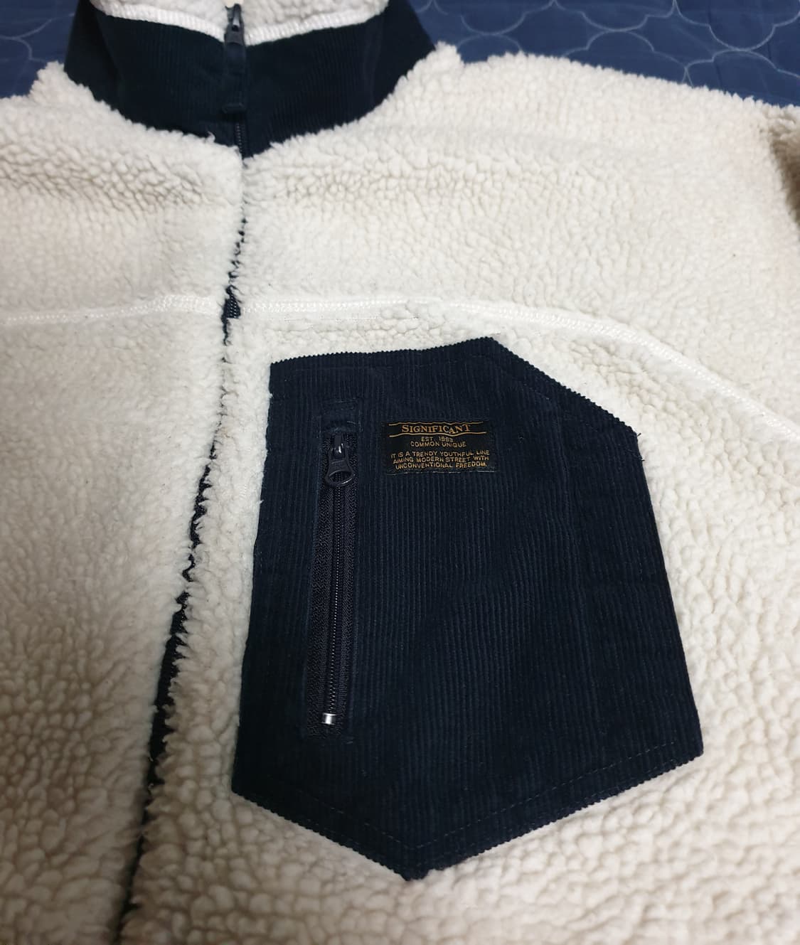 시그니피컨트 포켓 뽀글이 짚업 자켓 (M) 상품이미지2