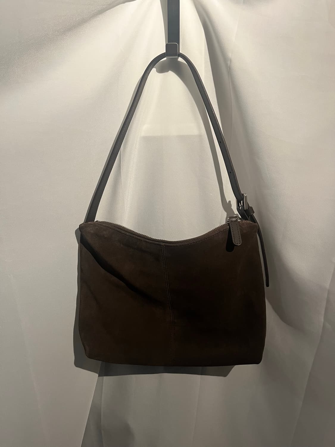 앤니즈 Suede shoulder bag (brown) 상품이미지3