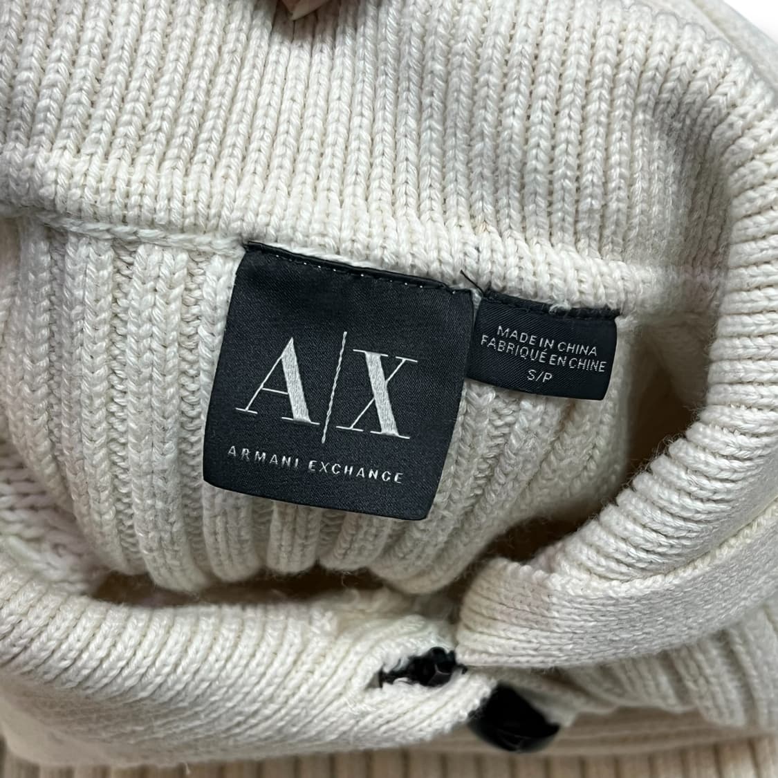  아르마니 익스체인지 버튼 넥 니트 y13610 상품이미지7