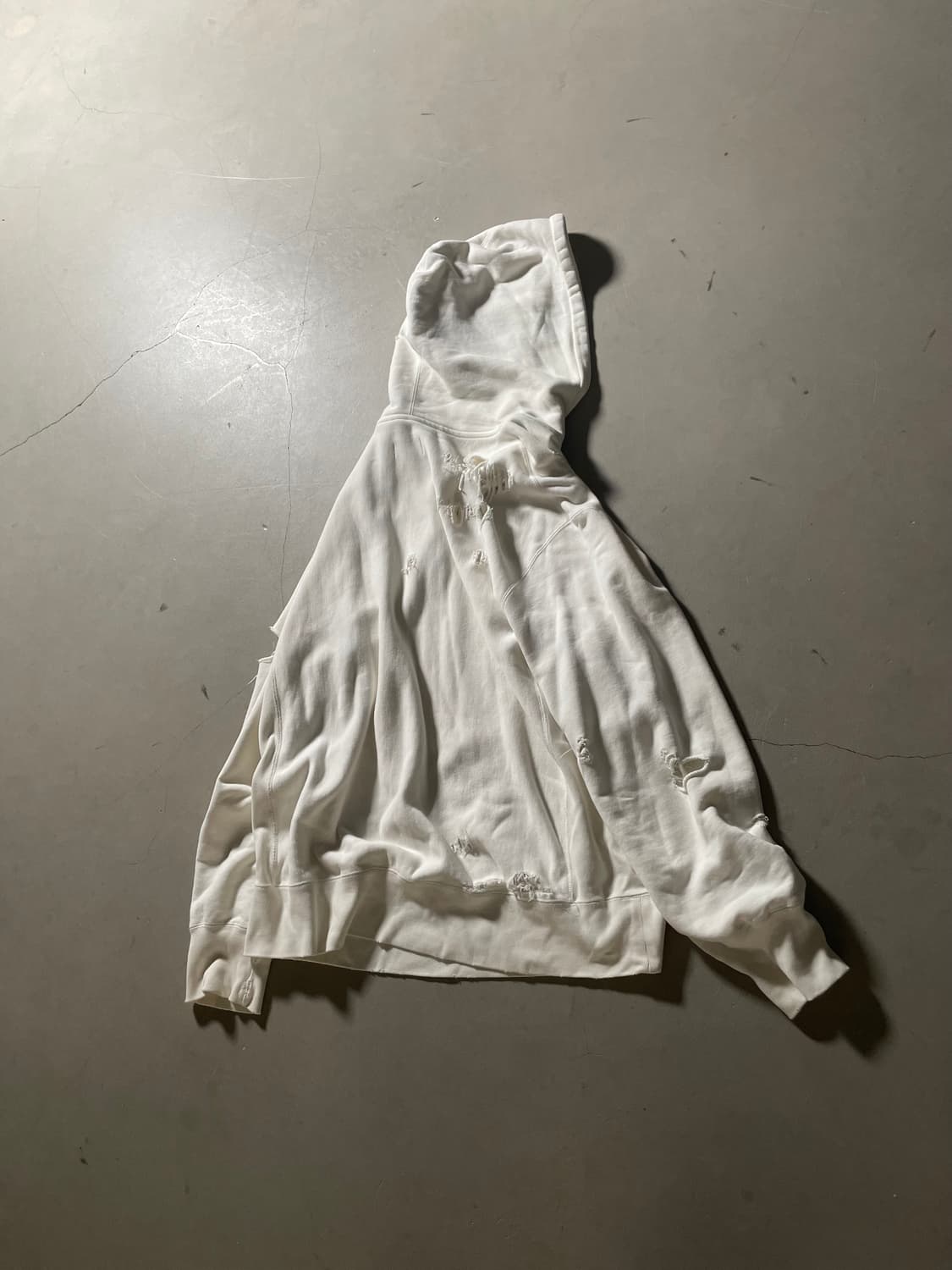 BED j.w. FORD  Distressed Hoodie 상품이미지6