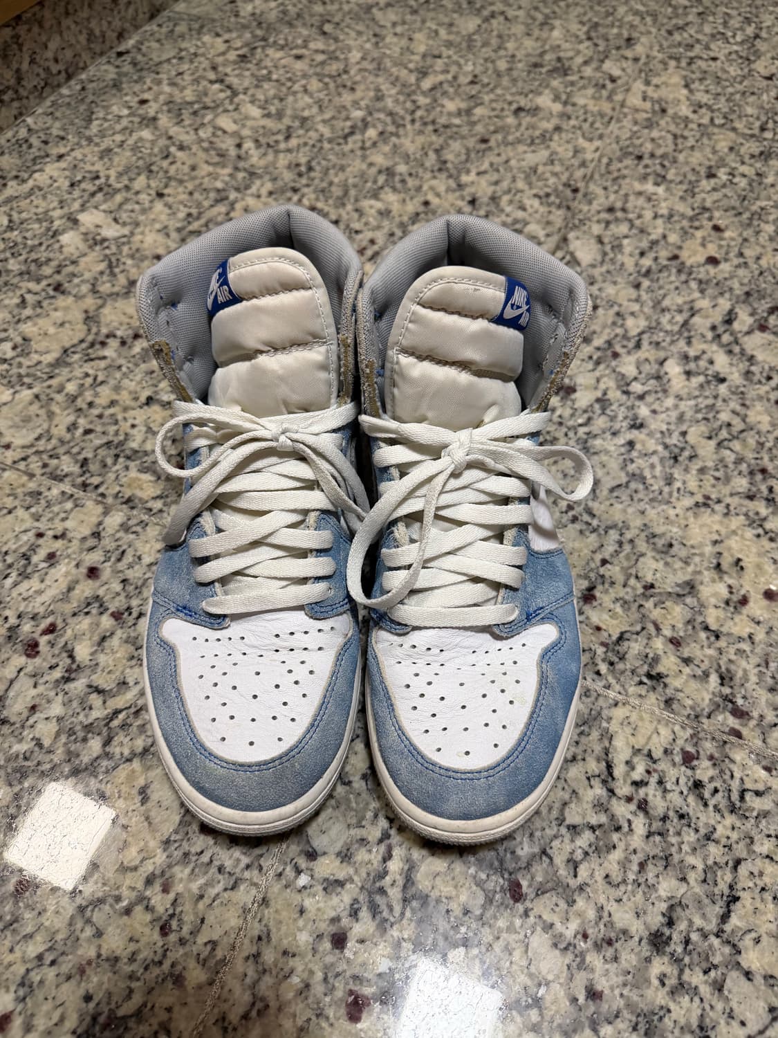 조던 1 레트로 하이 OG 하이퍼 로얄 상품이미지3