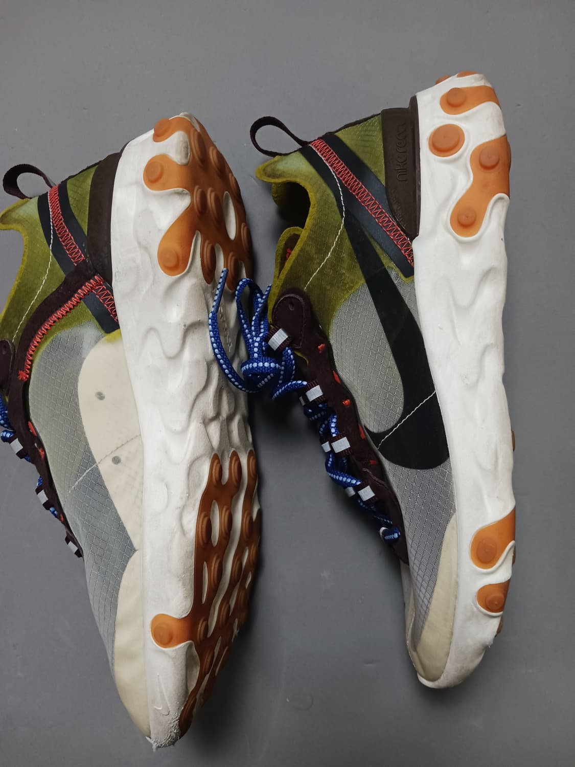 [255] 정품 나이키 리액트 엘리먼트 87 모스 운동화 상품이미지4