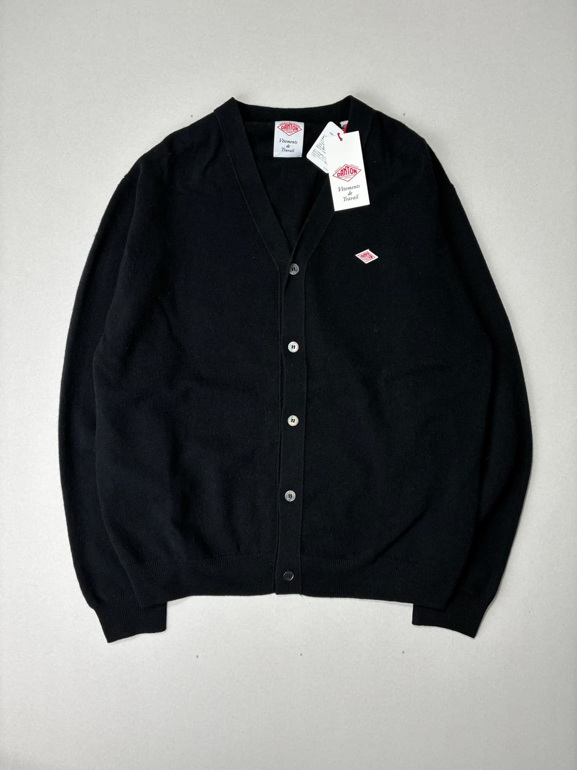 DANTON 단톤 램스울 브이넥 가디건 블랙 44사이즈 상품이미지1
