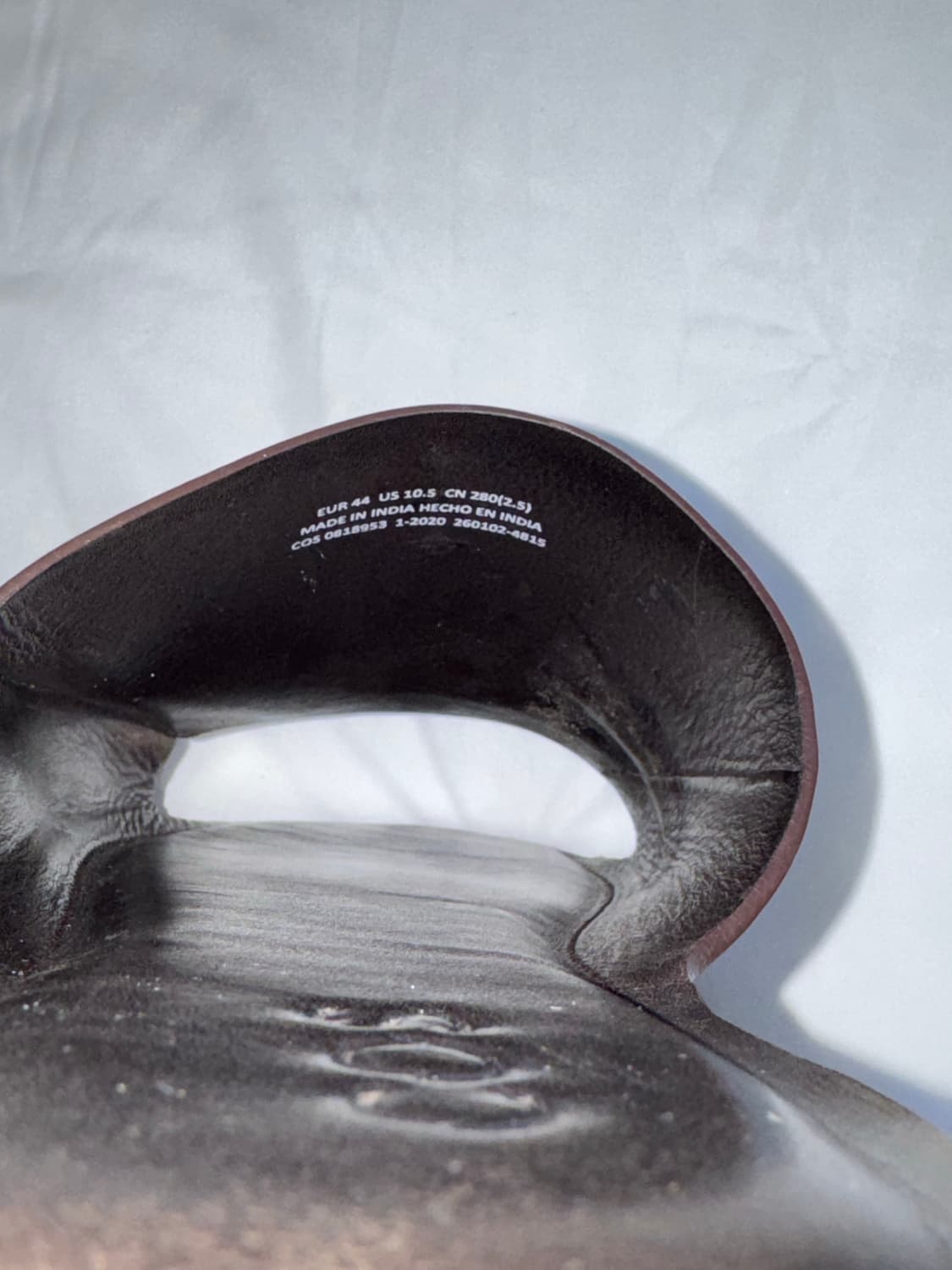 코스 leather slide 다크브라운 44 상품이미지5