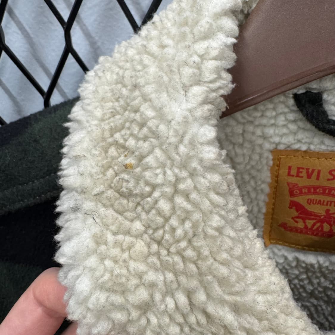 리바이스 타입 3 프리미엄 체크 쉐르파 트러커 자켓 그린 상품이미지8