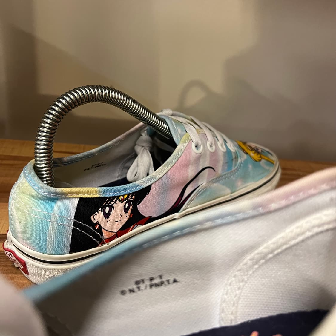 반스 세일러문 어센틱 상품이미지6