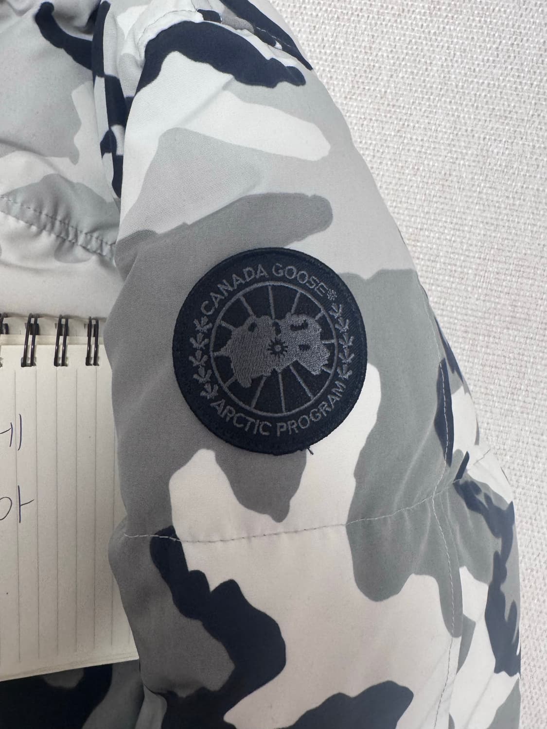 [OS]베트멍X캐나다구스 맥밀란 리버시블 카모패딩 상품이미지4