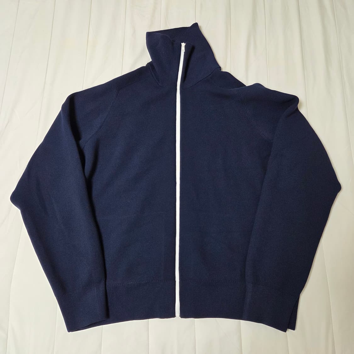 26ss 유니클로C 워셔블 밀라노립 풀집 가디건 네이비 XL / 니트 상품이미지2