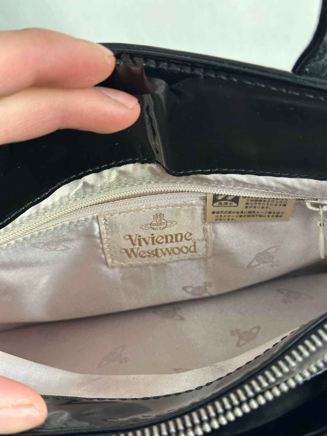 비비안웨우스트  토트백  상품이미지6