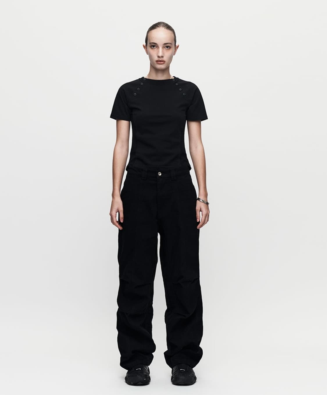 새상품) 이그노타 코어:12 버튼 숏슬리브 블랙 M 상품이미지3