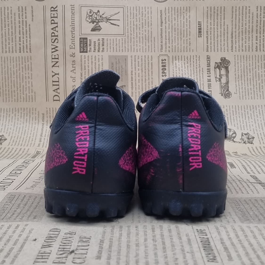 아디다스 프레데터 프릭 아동풋살화240 상품이미지4