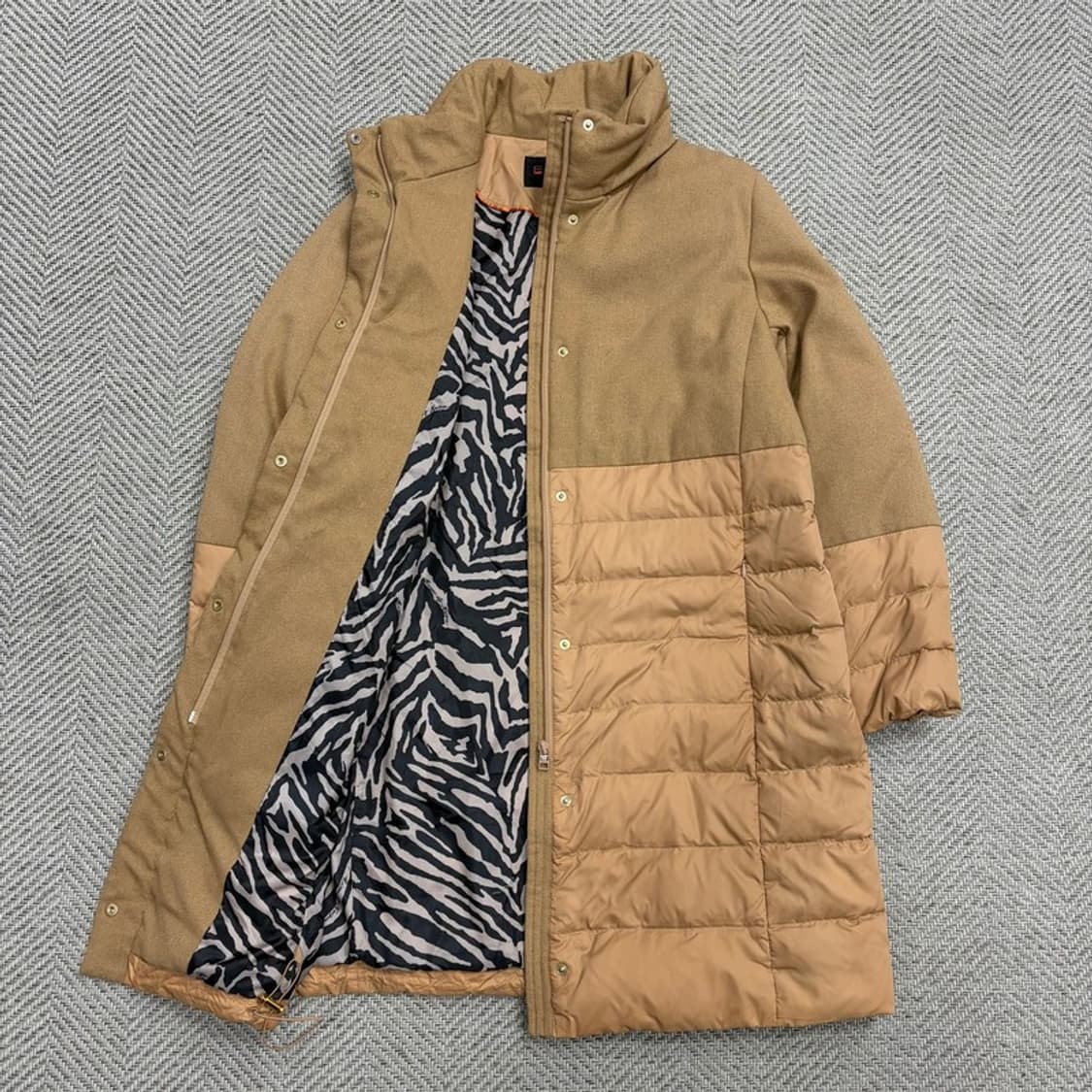 EVEX by KRIZIA 하이넥 다운코트 v1537 상품이미지6