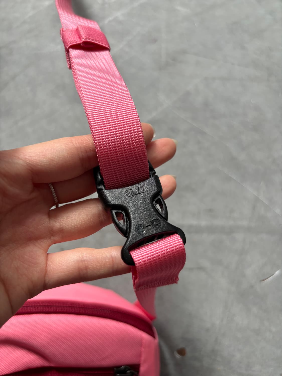 ARC’TERYX 아크테릭스 맨티스 핑크 웨이스트백 상품이미지3