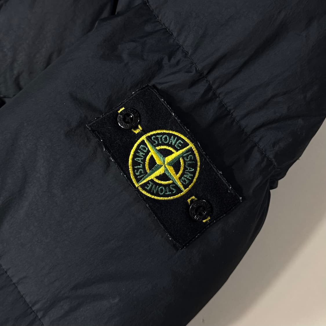 [XL/당일출고]스톤아일랜드 크링클랩스 패딩 상품이미지3