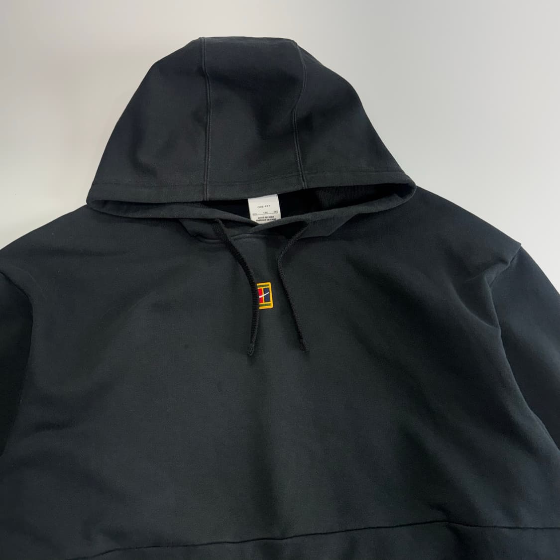 Nike 나이키 스몰로고 블랙 후드티  상품이미지4