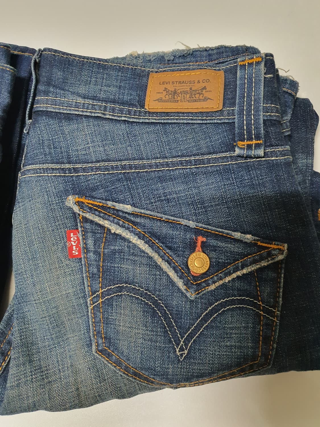 리바이스 데님진 2종 일괄 합쳐 15000입니다. 상품이미지3
