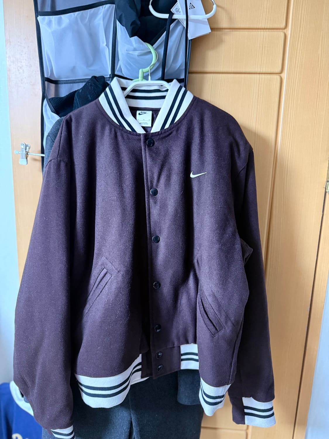 나이키 어센틱 바시티 자켓 브라운 [XL] 상품이미지1