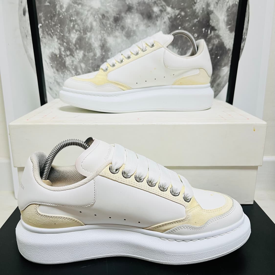 정품 38) 알렉산더 맥퀸 누벅 오버솔 스니커즈 240~245 상품이미지2