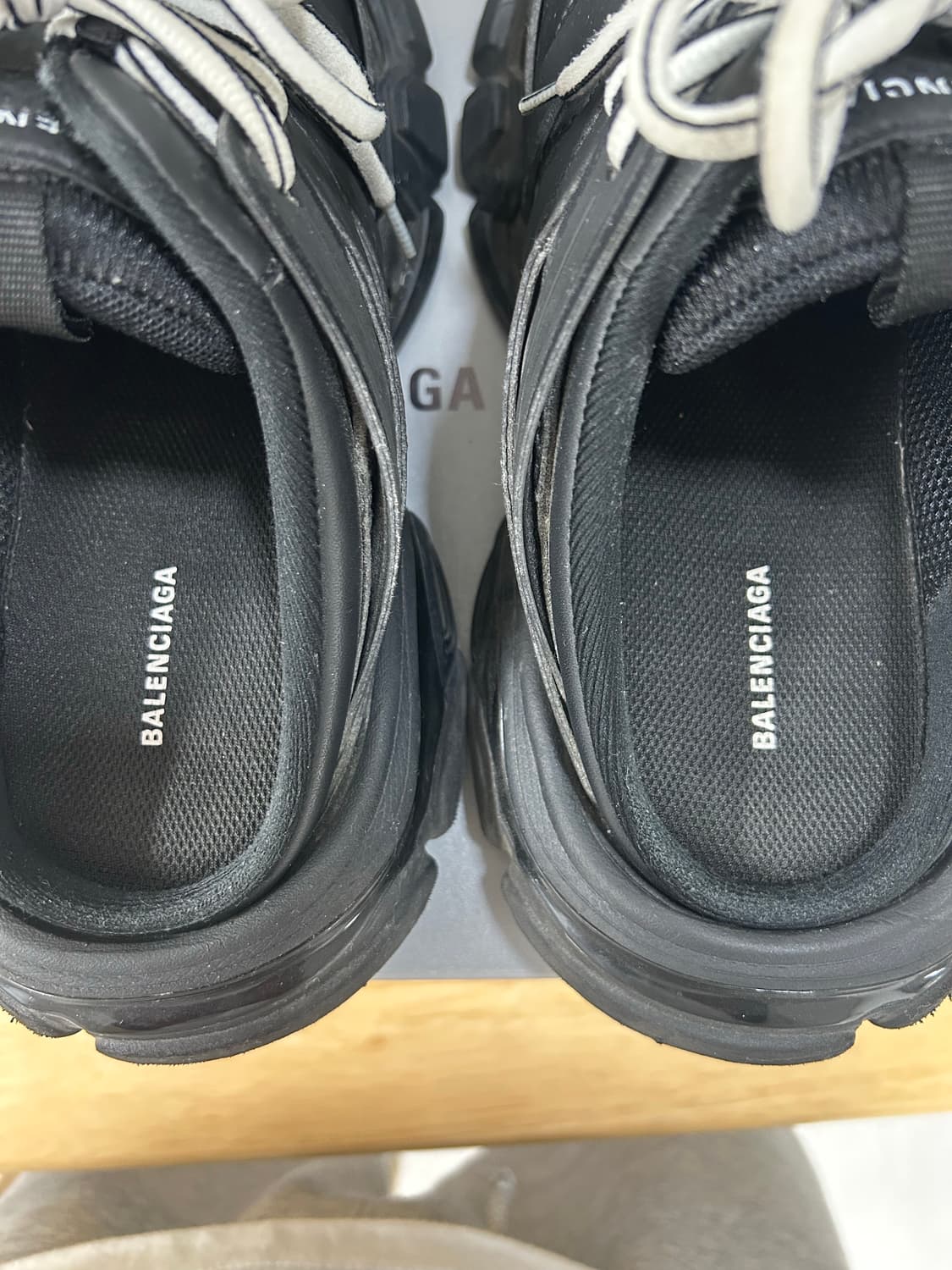 발렌시아가 트랙 슈즈 뮬 38 240-250 상품이미지2