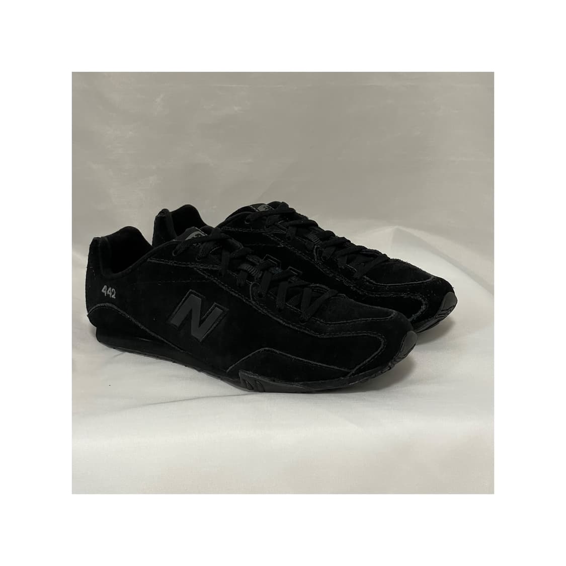 (W270) 뉴발란스 442 블랙 스웨이드 신발 상품이미지1