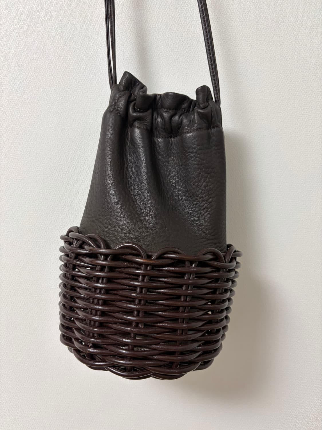 크리스타세야 x Aeta 레더 바스켓 백 상품이미지3