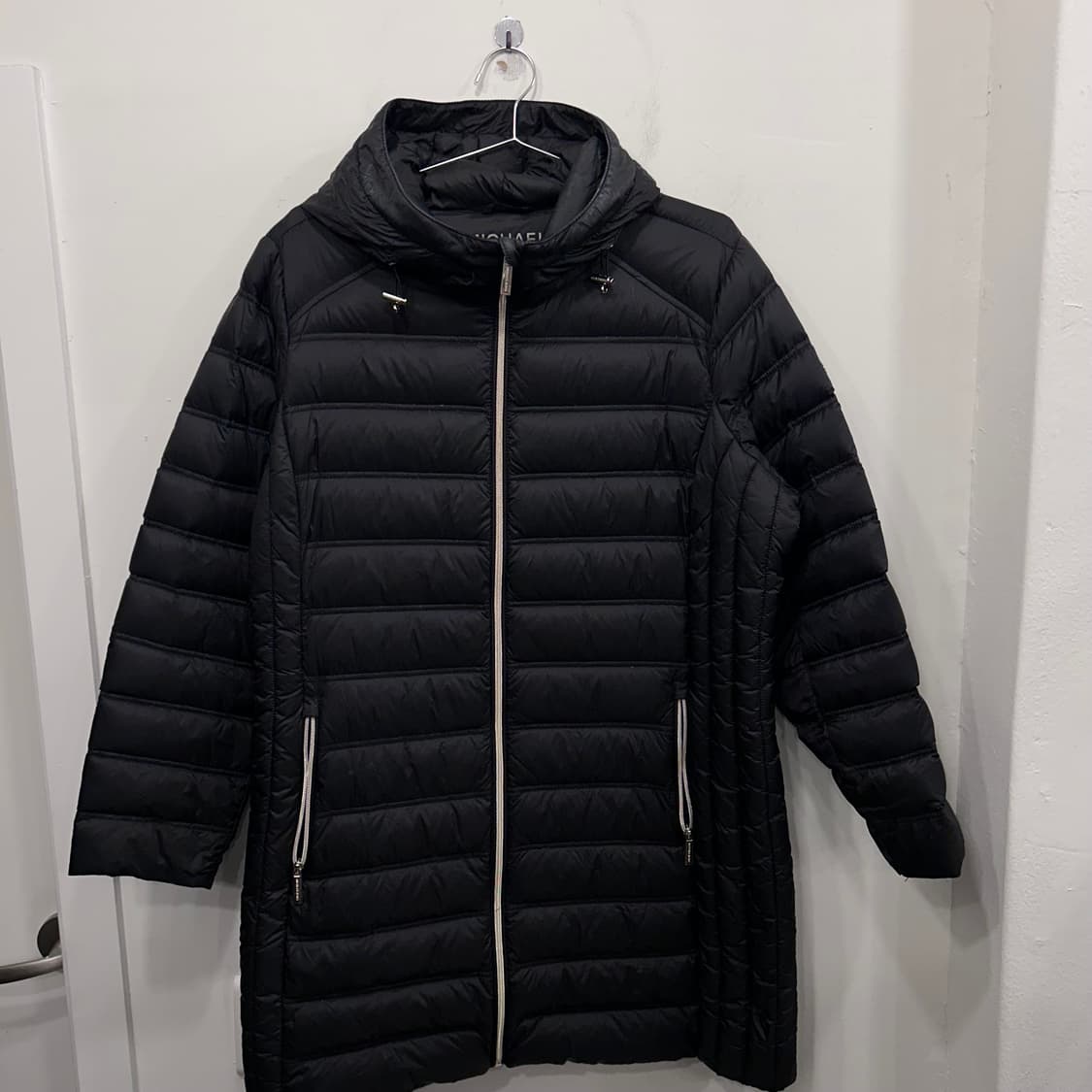 마이클코어 패커블 덕다운 필링 후드 롱패딩 상품이미지2