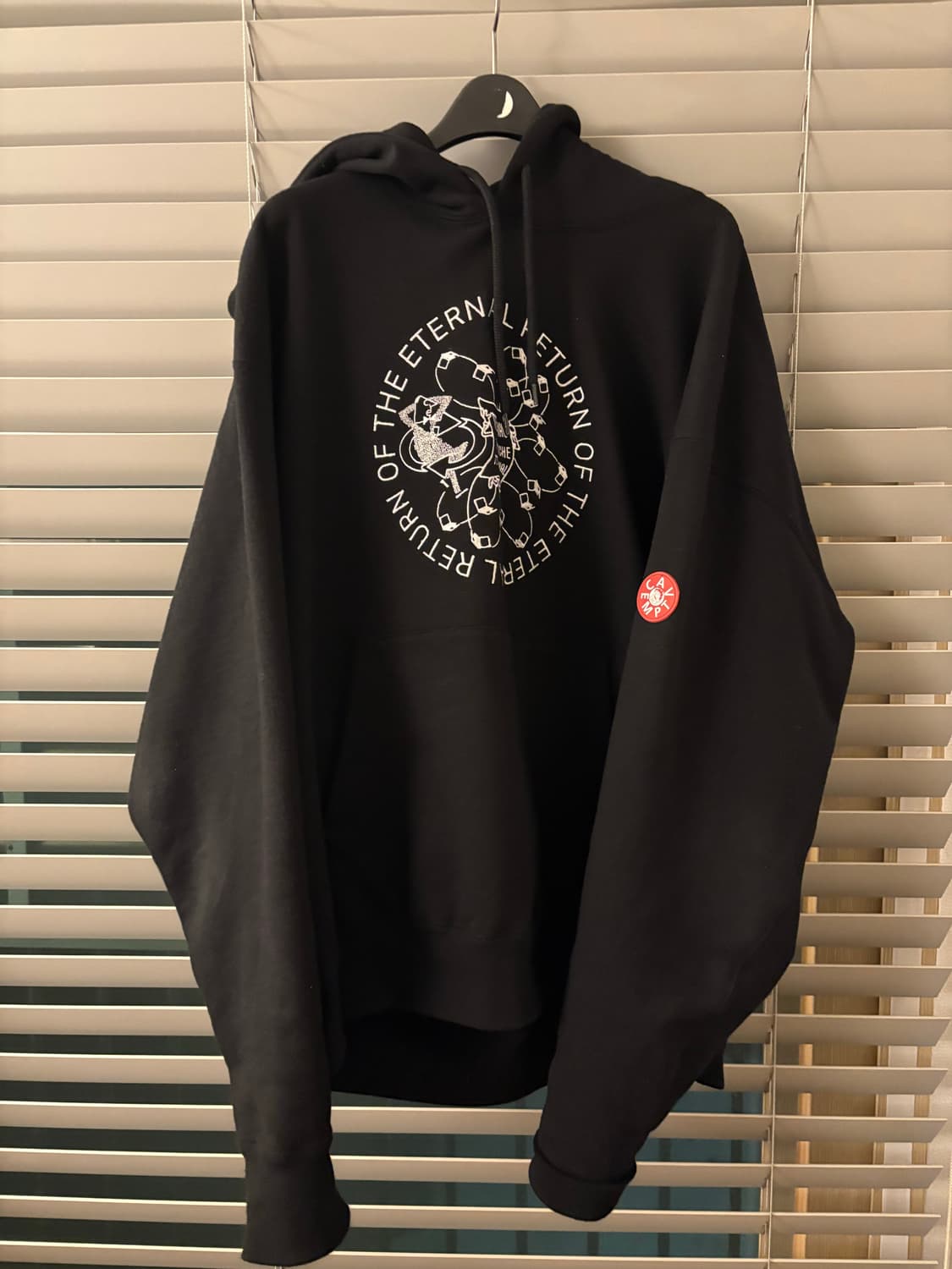 카브엠트 25SS 후드 L (택제거 새상품) 상품이미지1