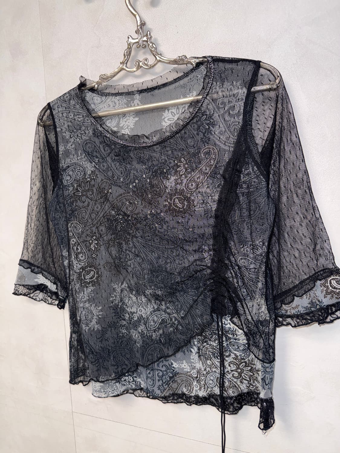 Charcoal ethnic paisley mesh shirring bl 상품이미지5