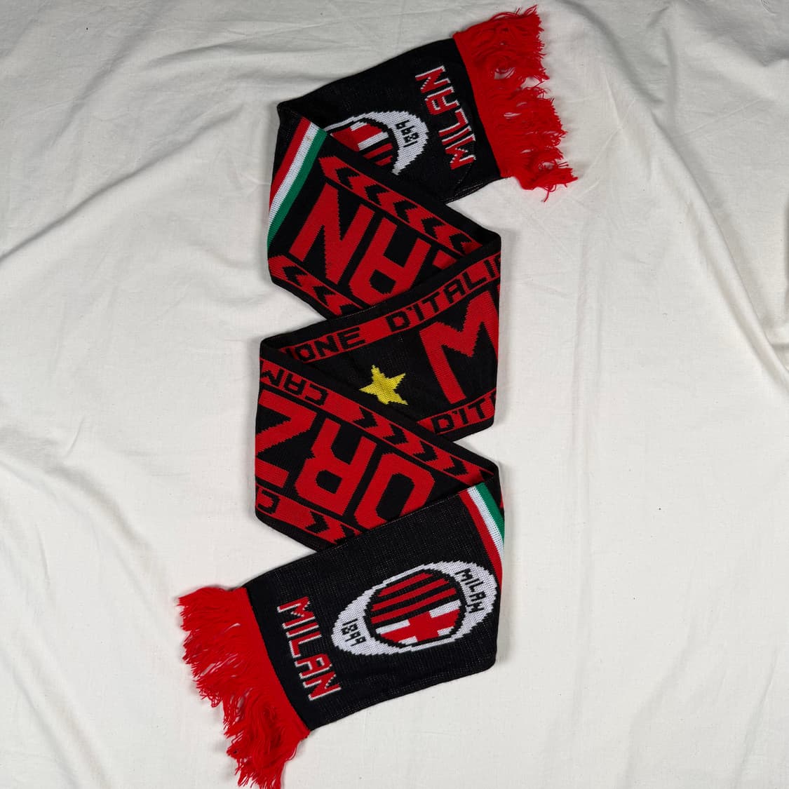 AC 밀란 축구 머플러 상품이미지1