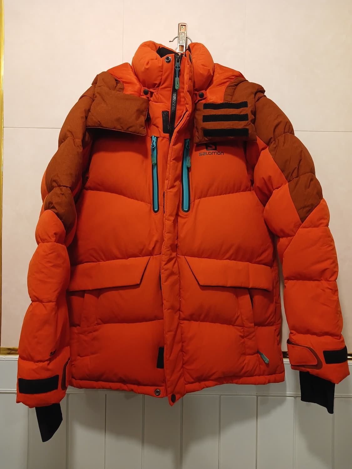 살로몬 정품 남성 패딩 100 사이즈 상품이미지1