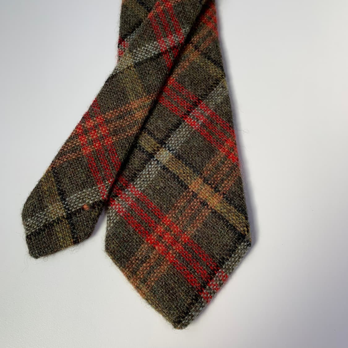 폴스튜어트 체크디자인 100울 명품넥타이 A등급 상품이미지3