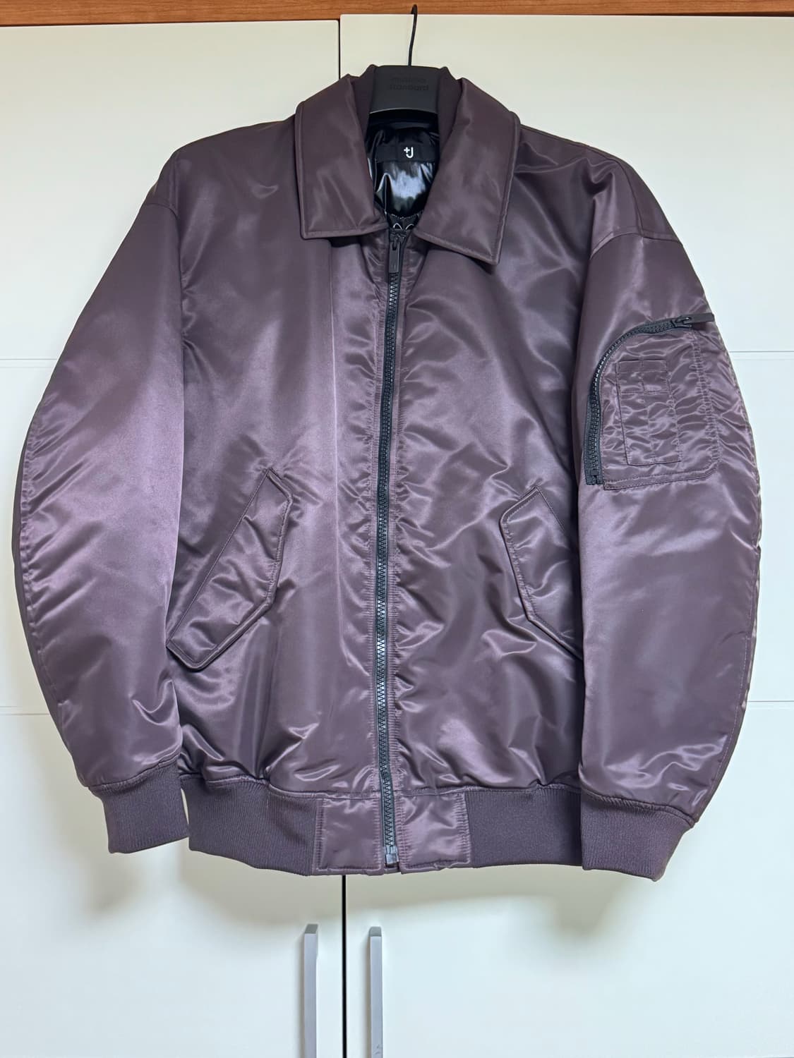 [유니클로+J] 다운 오버사이즈 립 블루종 상품이미지2