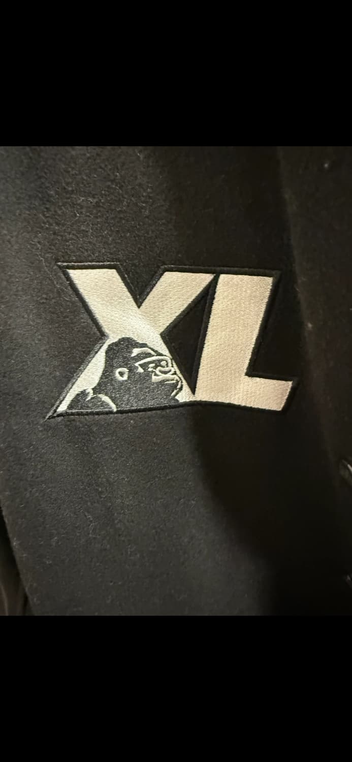 뉴에라 XL 콜라보 레이커스 자켓 L사이즈 상품이미지3