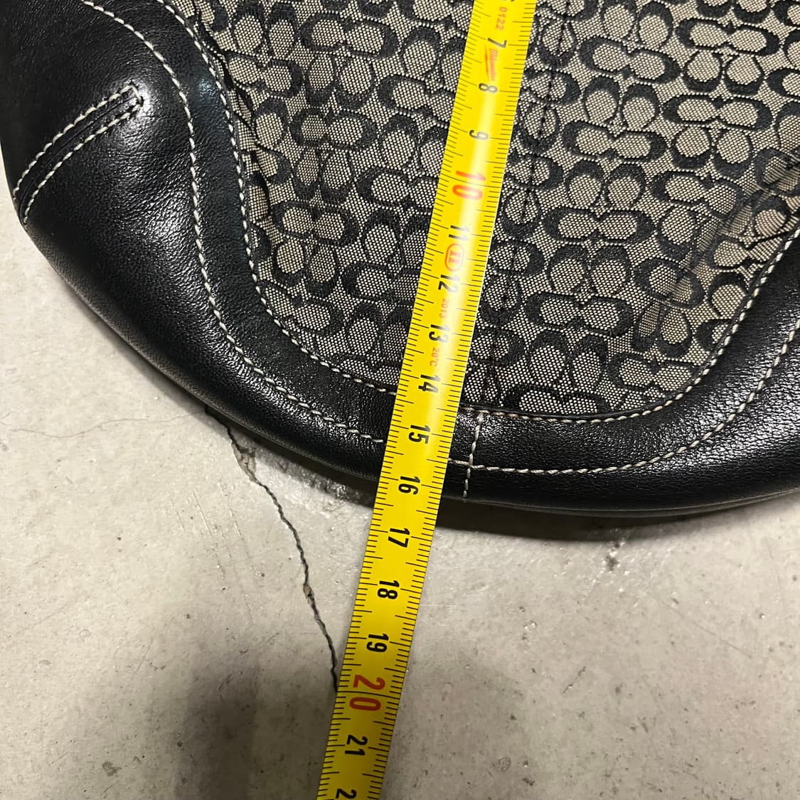 old coach 올드코치 미니 호보백 상품이미지8