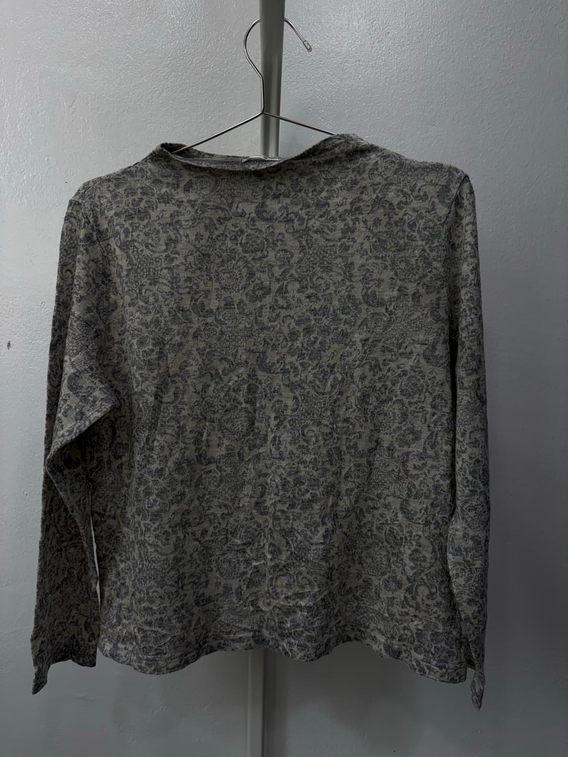 그레이 플라워 긴팔티 상품이미지6