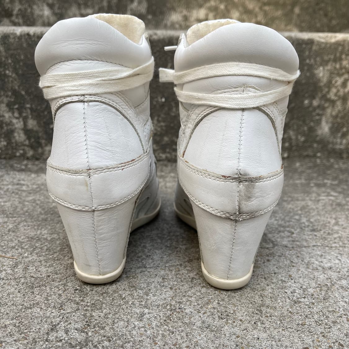 [37] ASH 화이트 레더 웨지힐 스니커즈 (240) 상품이미지5