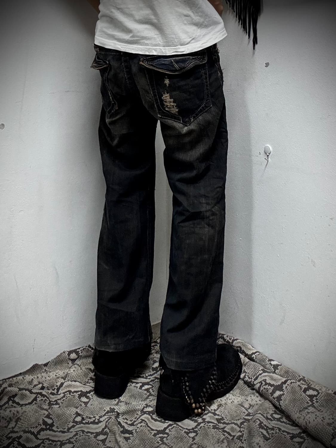 “Vintage” Grunge Washed Black Pants 상품이미지3