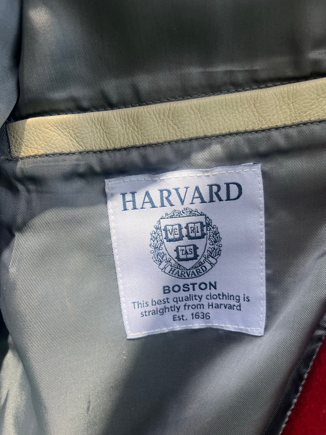 골든베어 x 하버드 바시티 자켓 판매합니다. 상품이미지3