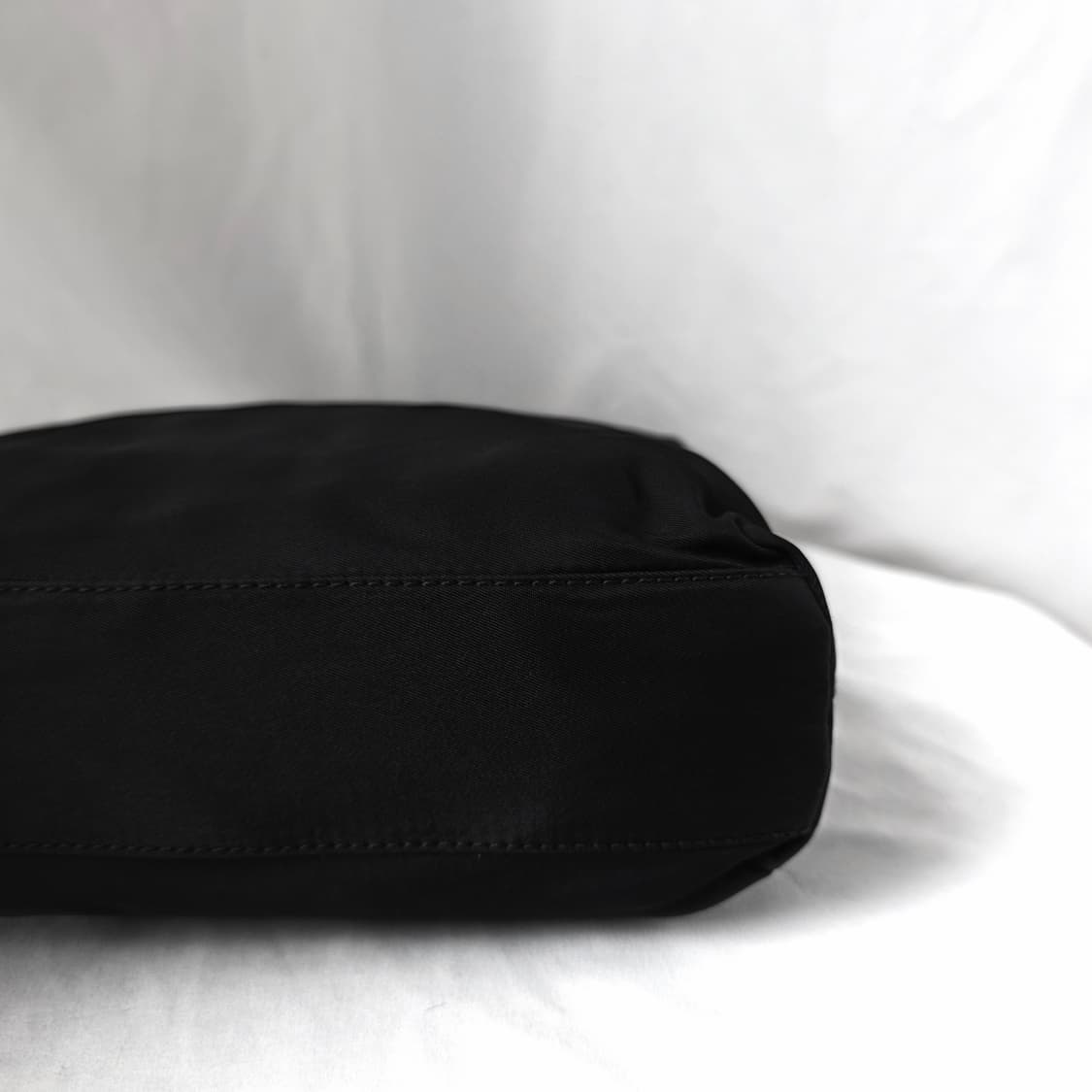 [정품 PRADA] 프라다 두줄 나일론 여성 토트백 스몰 상품이미지5