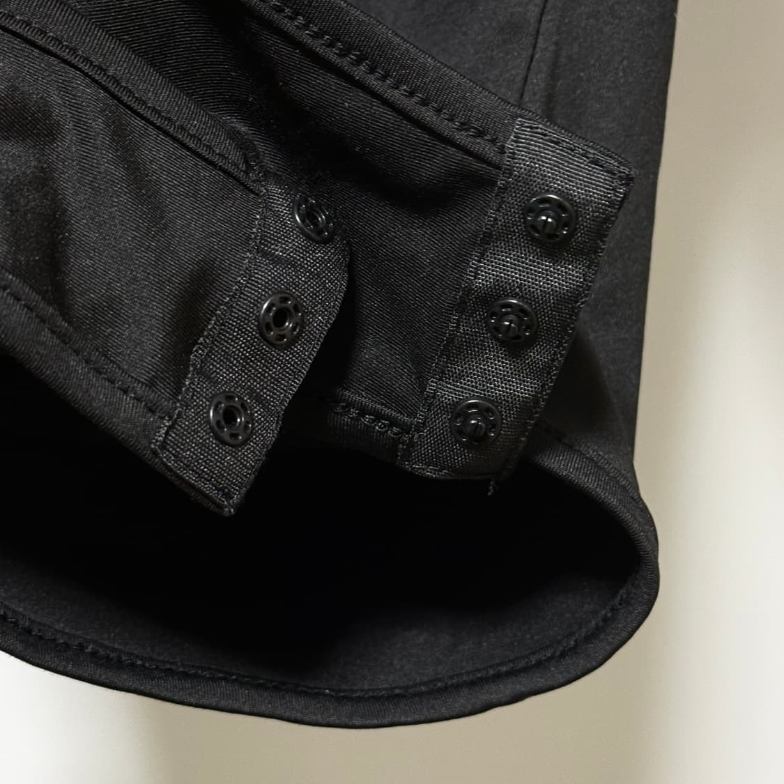 Nensi Dojaka 넨시 도자카 : 비대칭 브라 긴소매 바디수트 상품이미지4