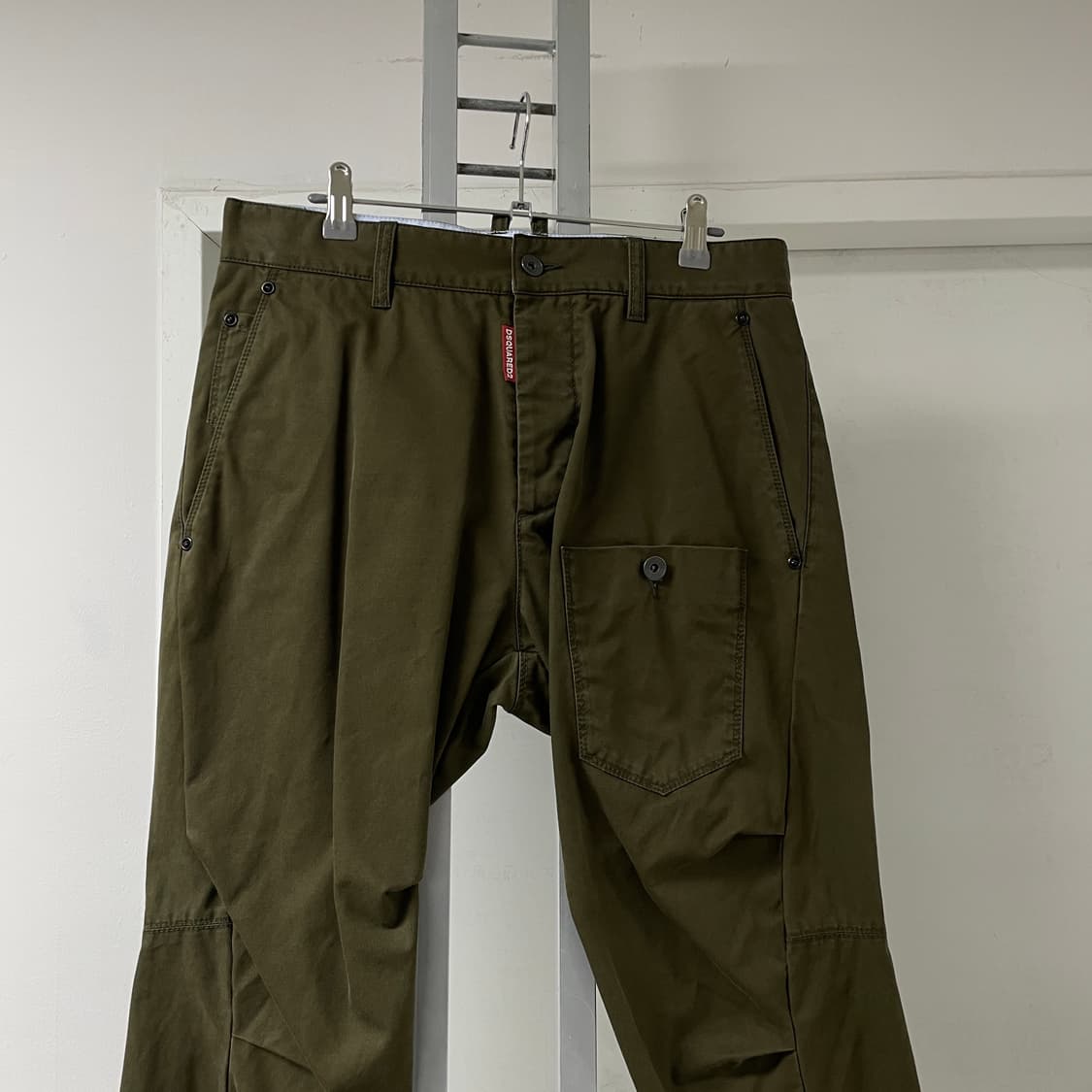디스퀘어드2 카키 팬츠 44 상품이미지2