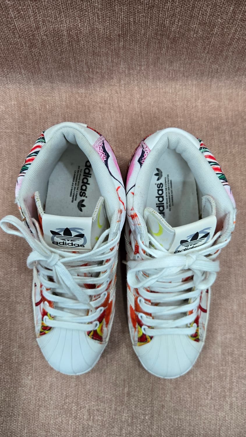 아디다스230- 슈퍼스타 RITA ORA  웨지 업 인솔 드래곤 프린트  상품이미지2